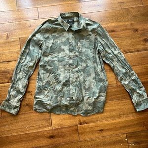 A.P.C. CAMO BUTTON-DOWN SHIRT ARMY - SIZE M